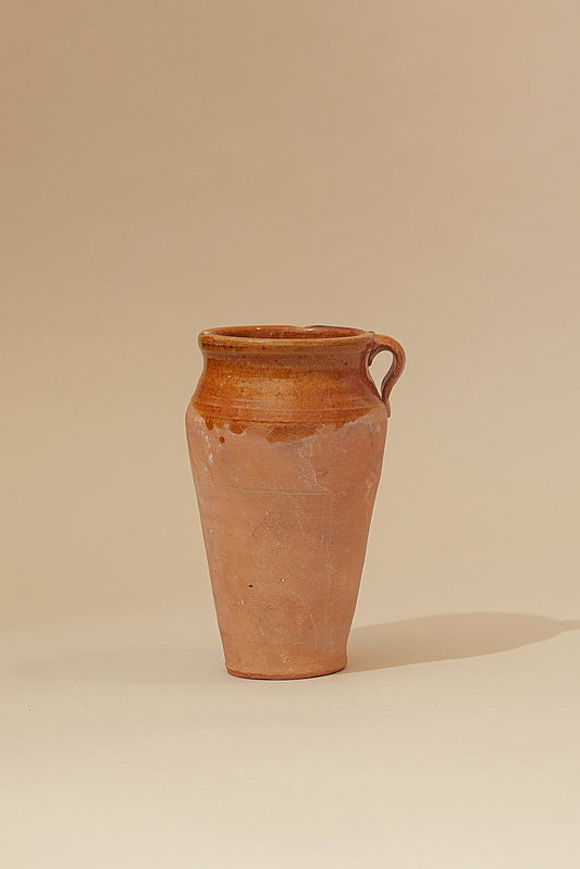 Jarrón de barro asa