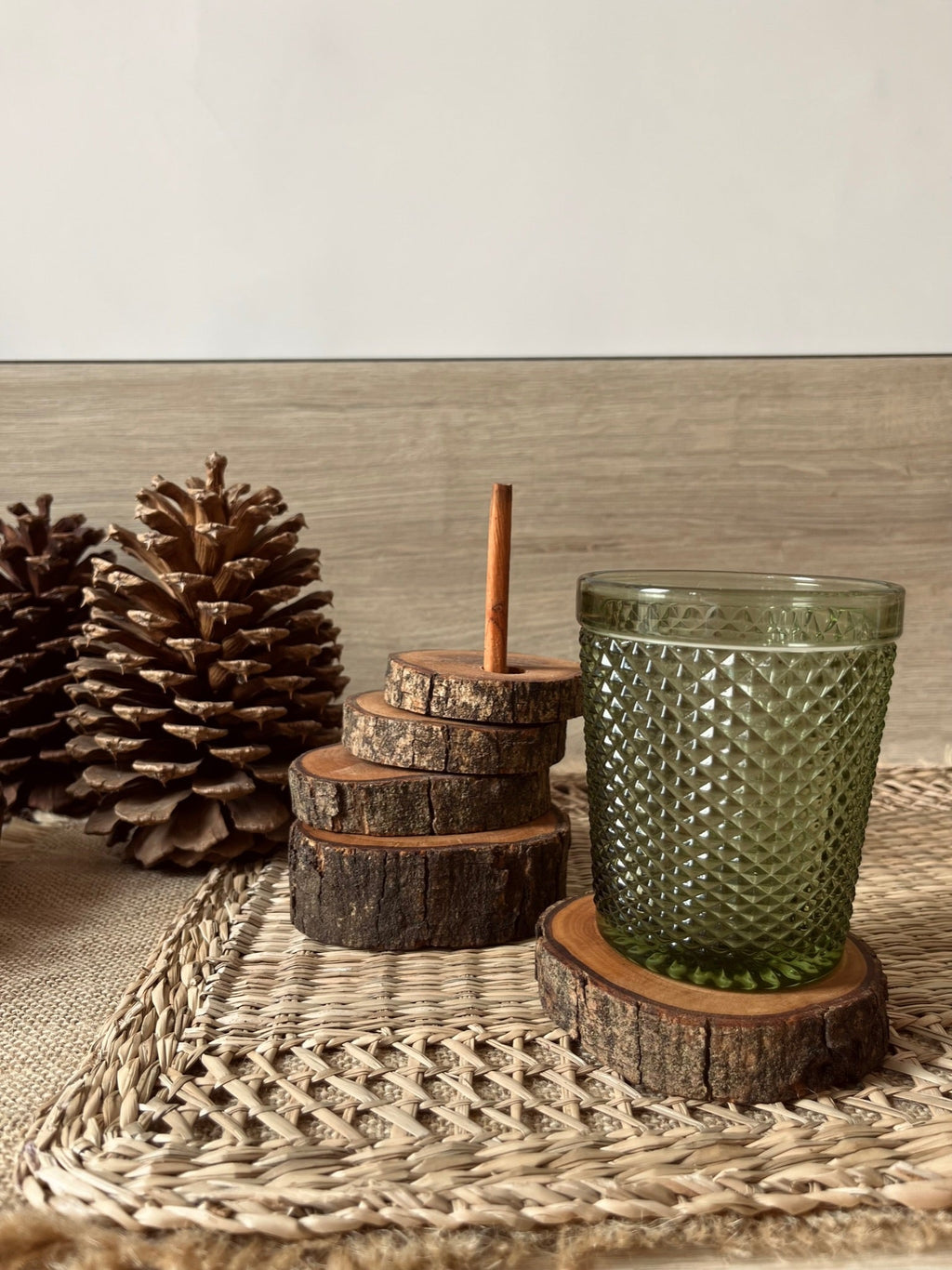 Untersetzer aus Holz – OLIVE