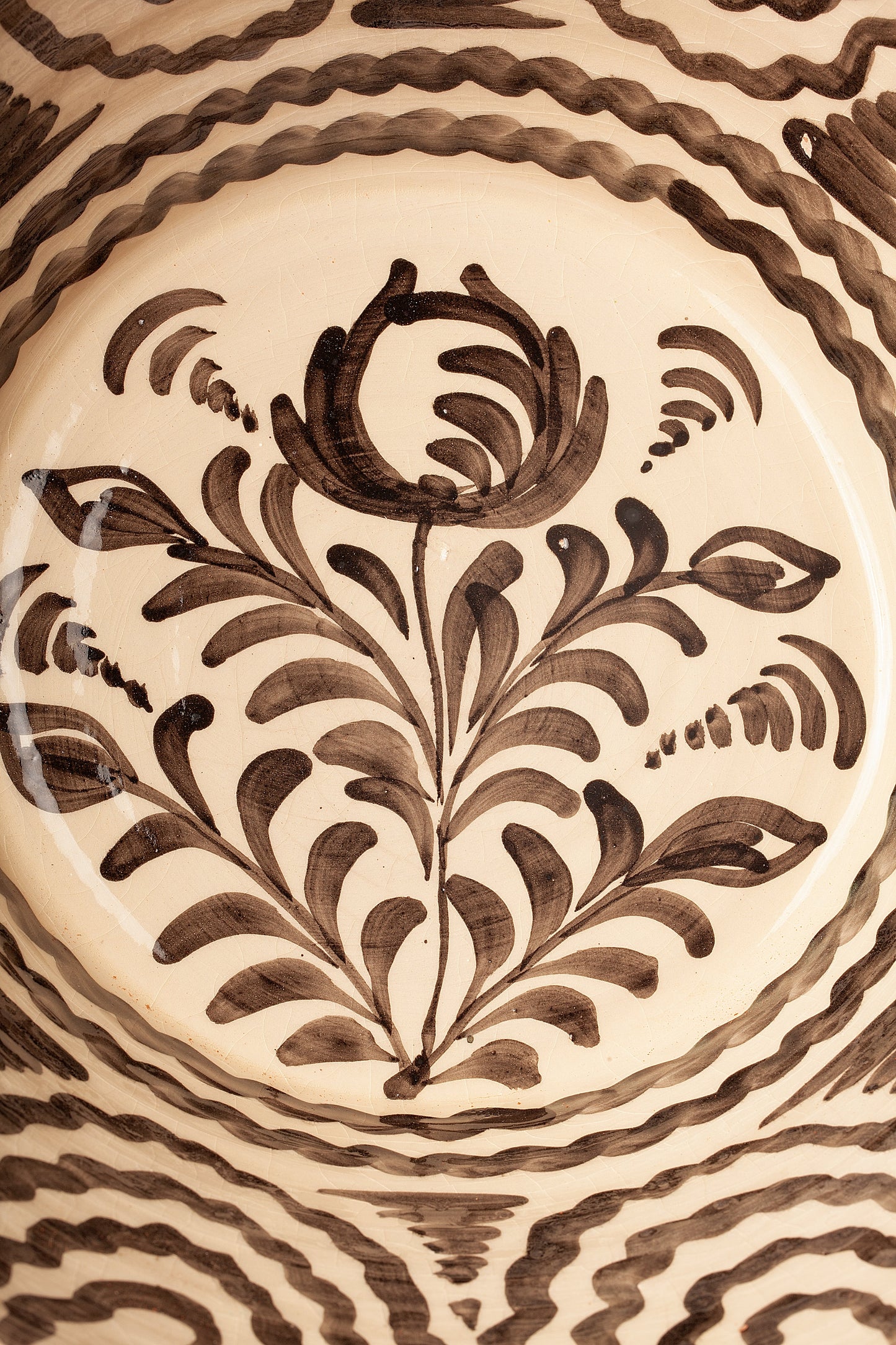 Lebrillos noirs de Grenade